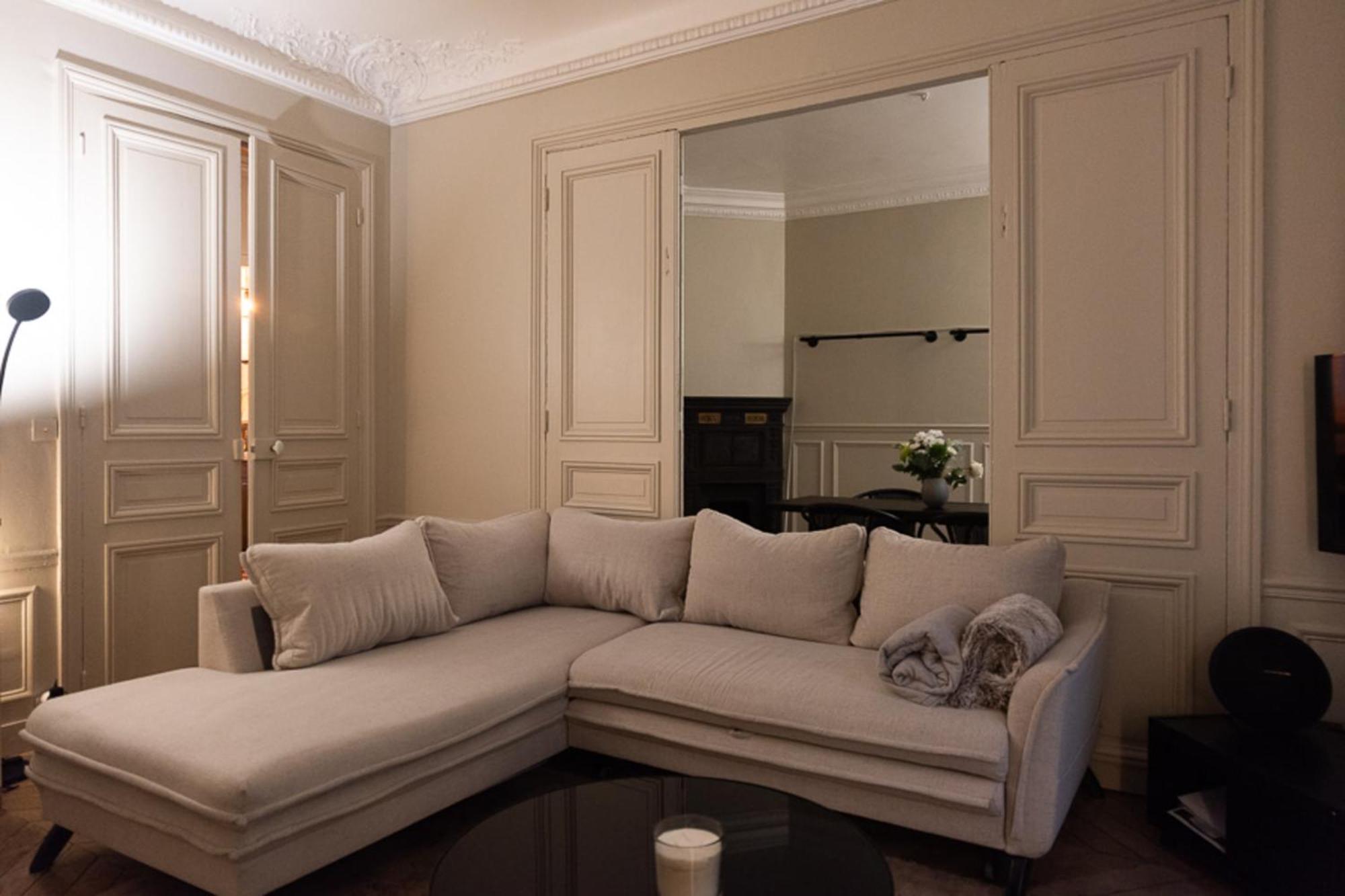 Beautiful Apt Between Pigalle And Montmartre Apartment Paris